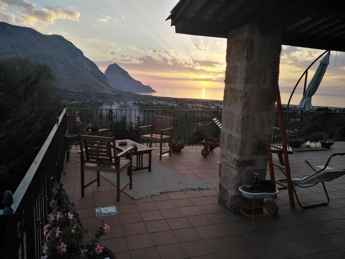 Il Corbezzolo Suite Appartament Кастелуцо Екстериор снимка