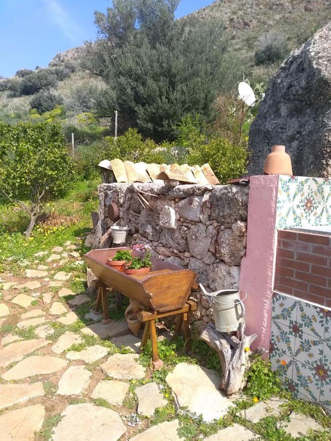Il Corbezzolo Suite Appartament Кастелуцо Екстериор снимка