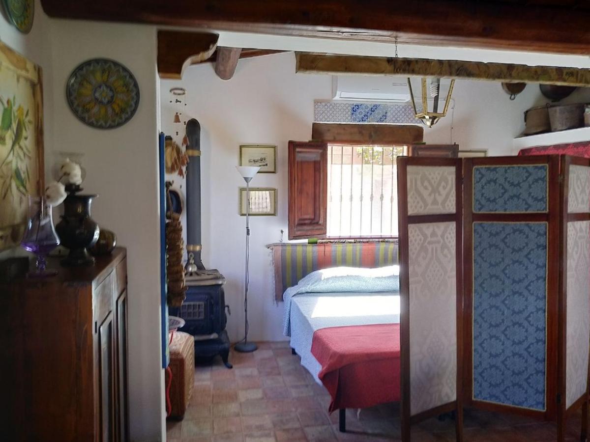 Il Corbezzolo Suite Appartament Кастелуцо Екстериор снимка